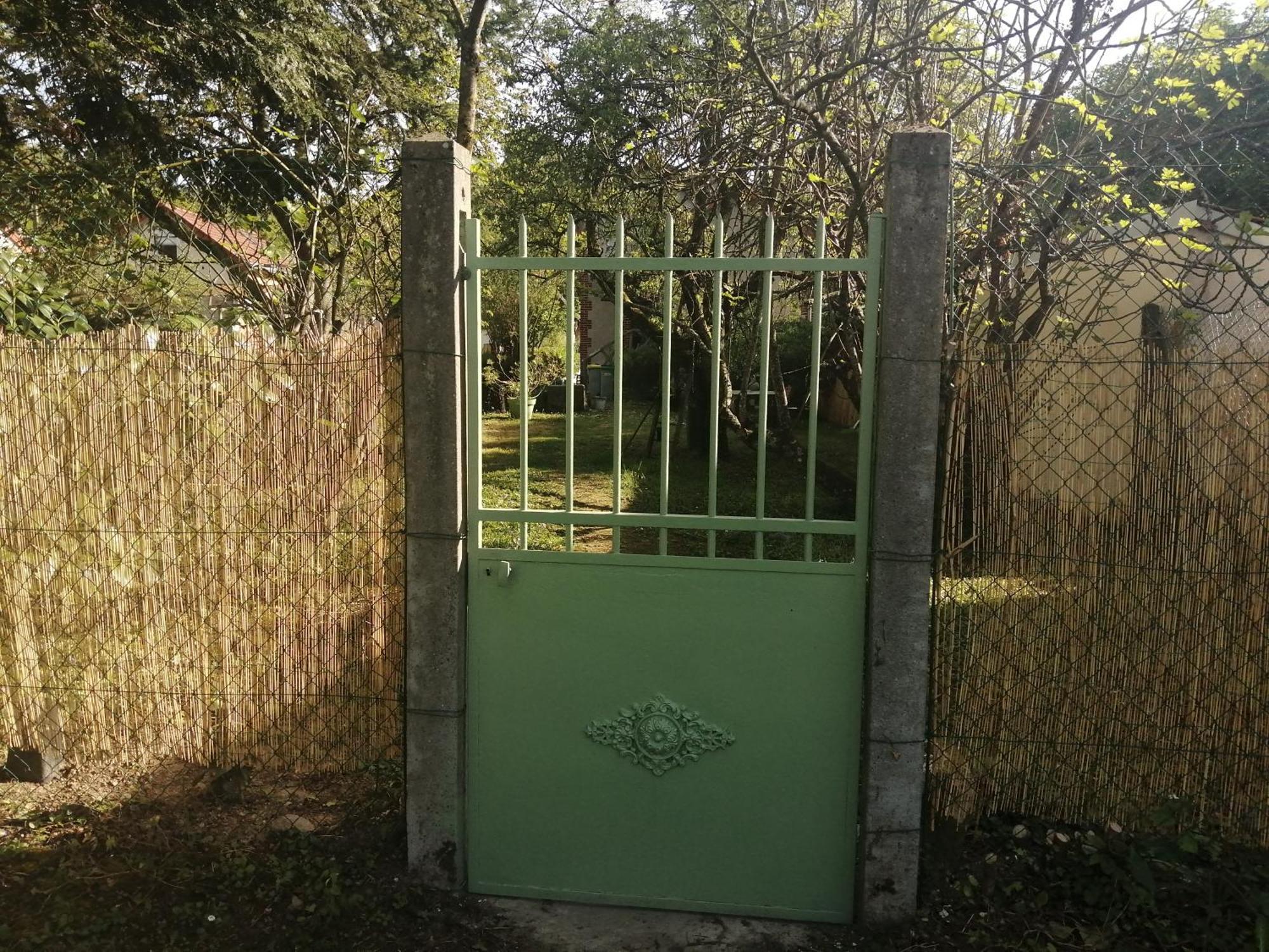 Maison " Bouton D'Or" Au Bord De L'Eau, A 10 Mn De Tours , Meuble Classe Une Etoile Saint-Avertin Esterno foto